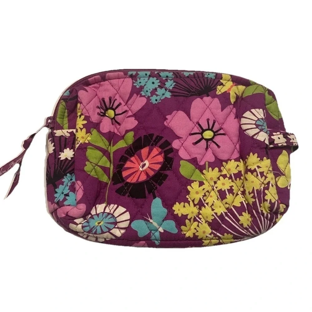 NWOT Vera Bradley Quilted cosmetic bag in retired 